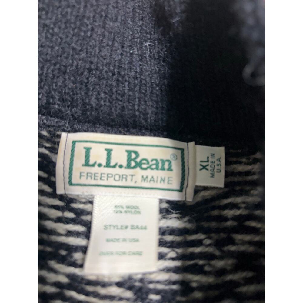 L.L. Bean Wool Blend Button Fair Isle Cardigan Women's Size XL Black Cream Red - Picture 4 of 6